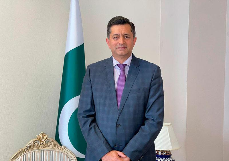 Посол Пакистана - о бизнес-планах, поставках тракторов и мастер-классе по росписи фургонов