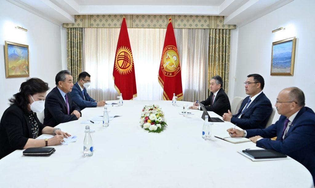 о строительстве железной дороги «Китай-Кыргызстан-Узбекистан»