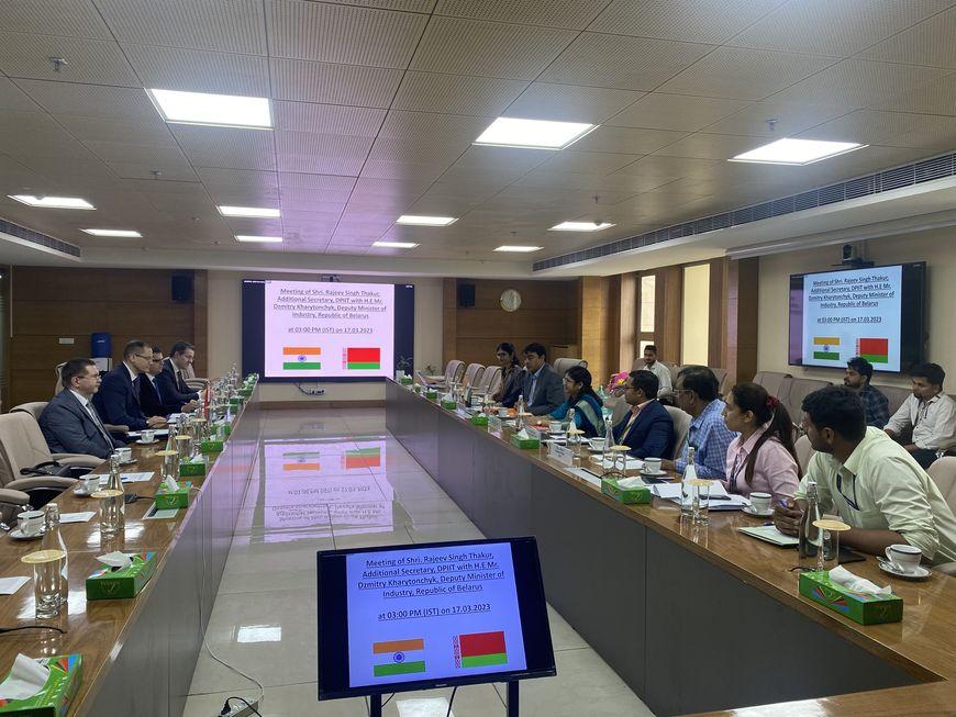 Беларусь и Индия провели в Нью-Дели совместный промышленный форум