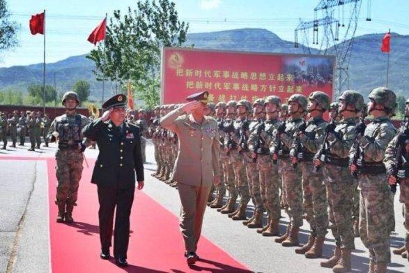 Генерал Мунир займется в Китае «всепогодным партнерством» и «железной дружбой»